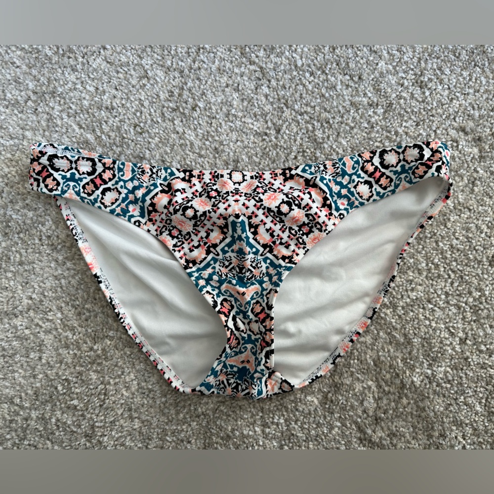 Women’s Xhilaration Scrunch Swim‎ Bottoms